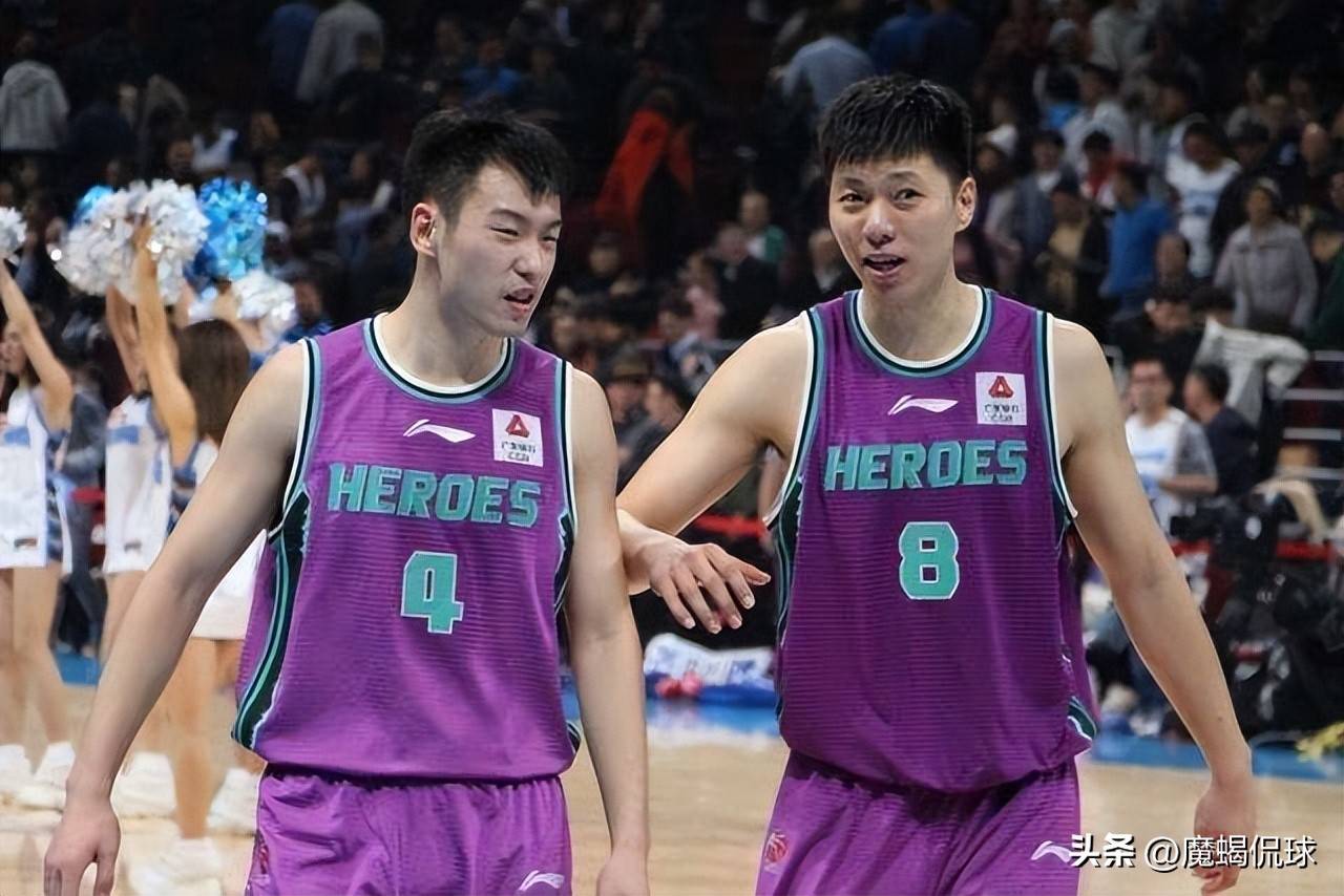 包含NBA季后赛清晨再迎强敌;山东男篮伤情更新;主帅态度——态度坚定;更衣室氛围转暖的词条 包含NBA季后赛清晨再迎强敌;山东男篮伤情更新;主帅态度——态度坚定;更衣室氛围转暖的词条