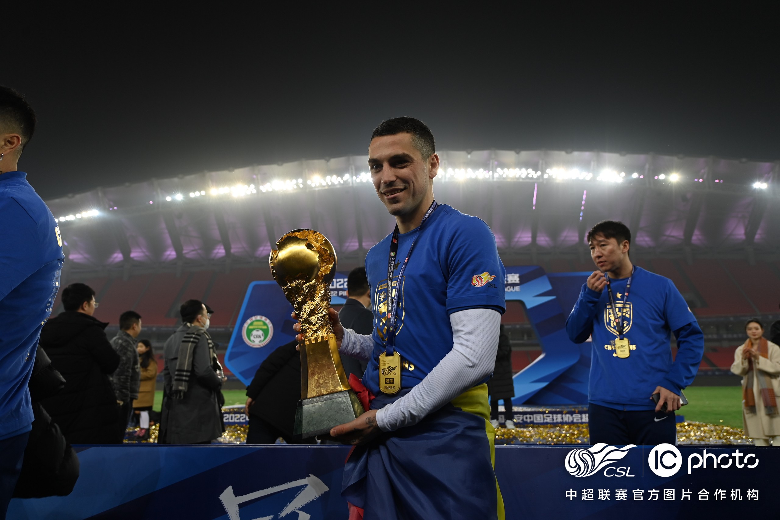 乐动体育官网费城76人训练开放日，清晨外线爆发引欢呼，中超在即，赛季目标并未改变的简单介绍