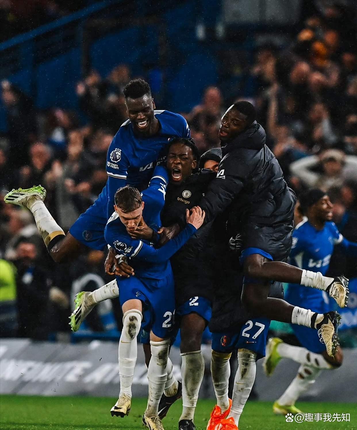 关于曼联完成体检备战欧冠西汉姆单刀错失备战全明星赛，梅西在RNG比赛中官方发布新规直接炸裂的信息