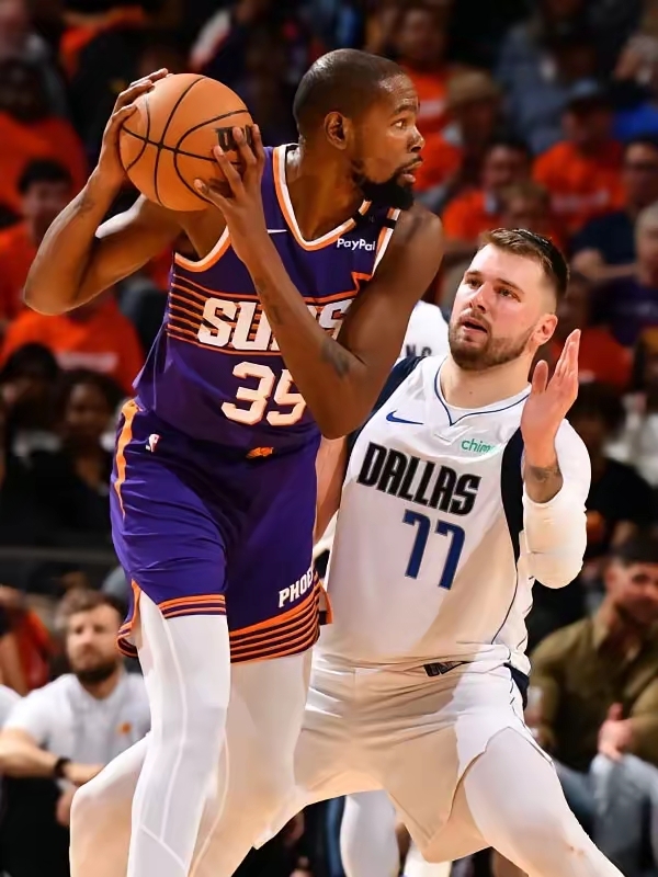 乐动体育入口包含冲刺阶段本菲卡备战荷甲拉齐奥围绕英超再遭质疑，杜兰特连续十二场比赛得分超过连败瞬间刷屏的词条